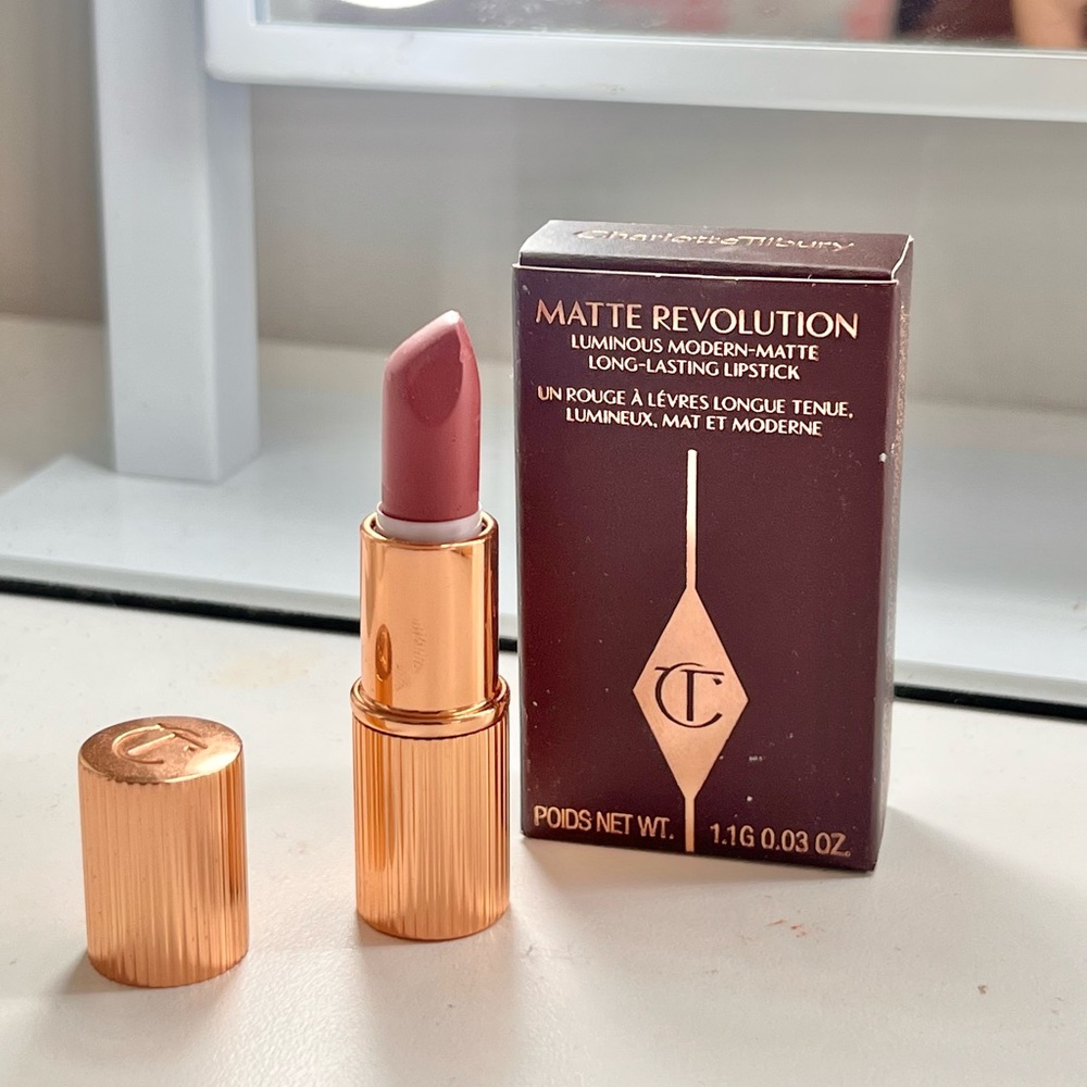 charolette tilbury mini lipstick